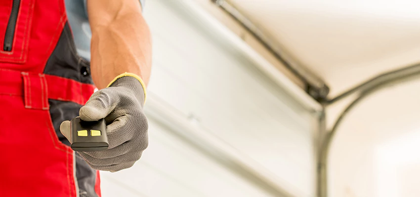 Residential Garage Door Security in Diamond Springs, California