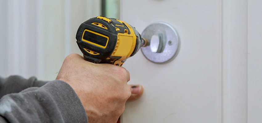 Street Locksmith For Smart Lock Repair in Diamond Springs, CA